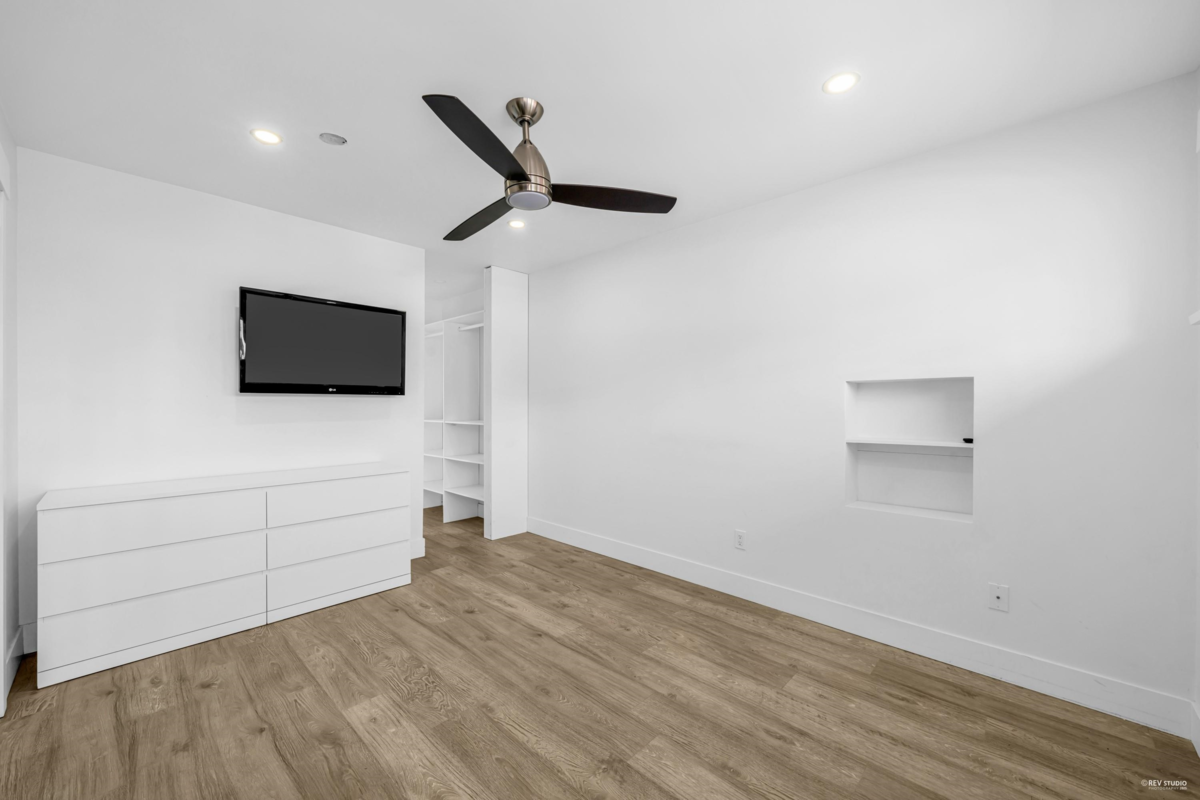 Outdoor Kitchen Photo of 13658 19 Avenue, Surrey, BC