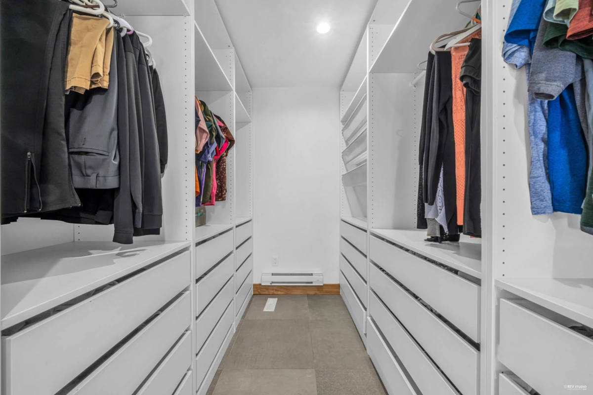 Staircase Photo of 13658 19 Avenue, Surrey, BC