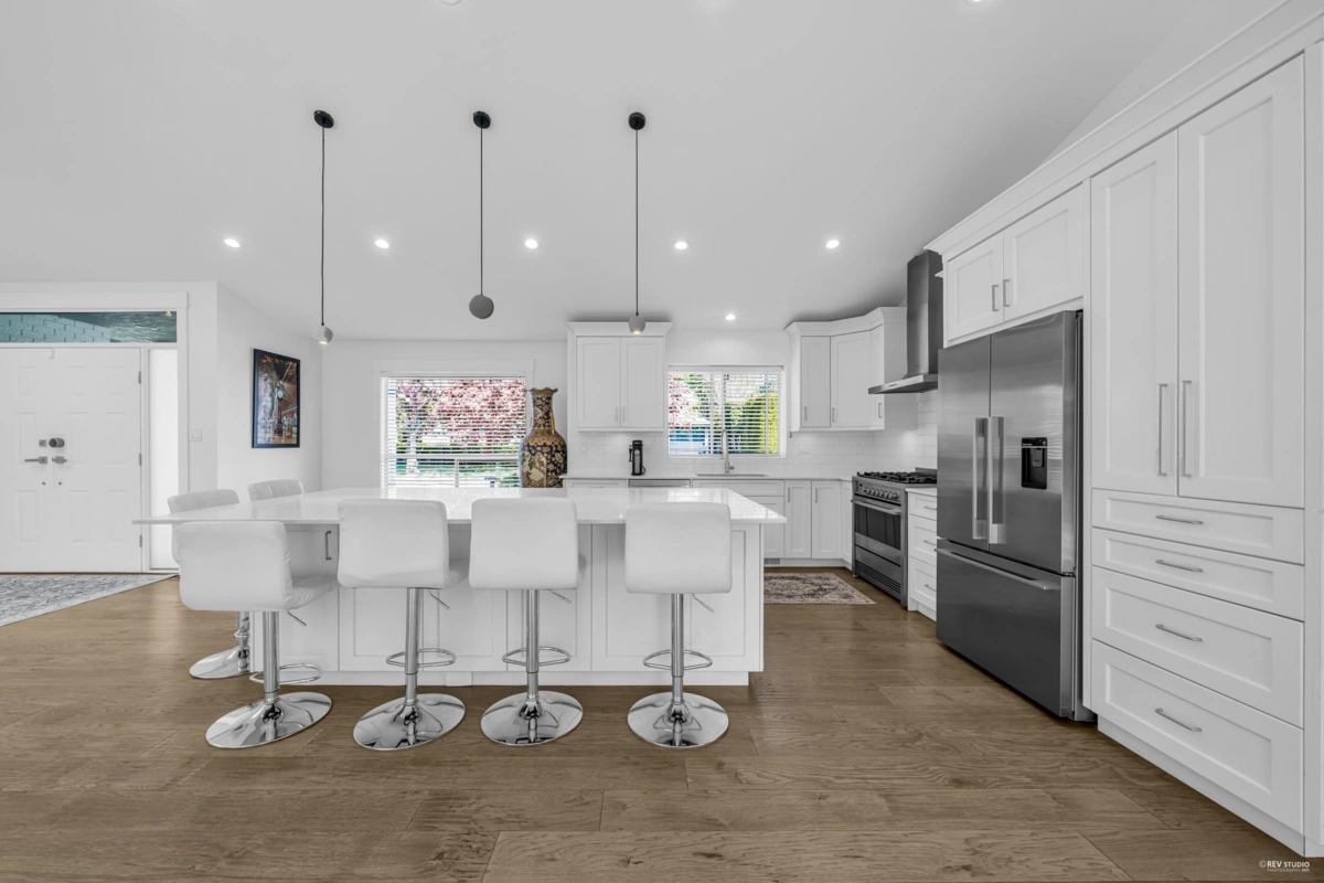 Walk-In Closet Photo of 13658 19 Avenue, Surrey, BC