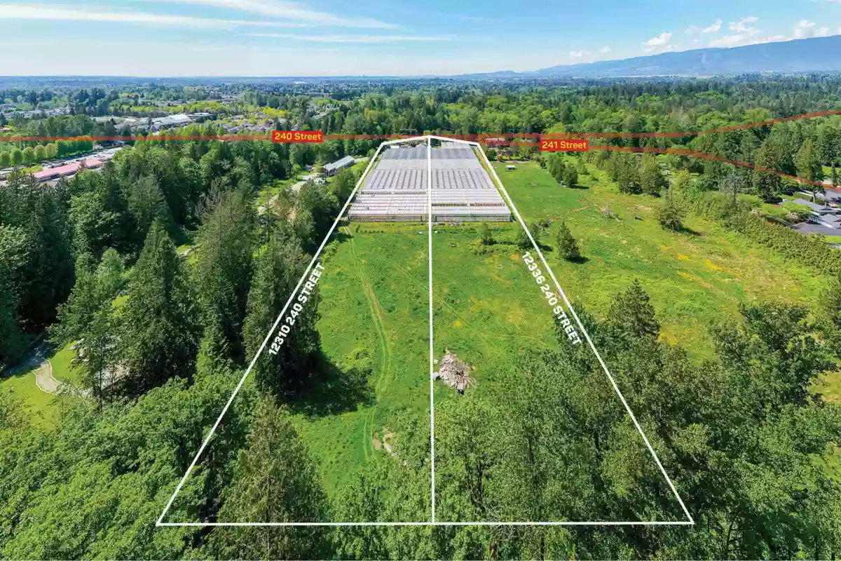 Outdoor Patio Photo of 12336 240 Street, Maple Ridge, BC