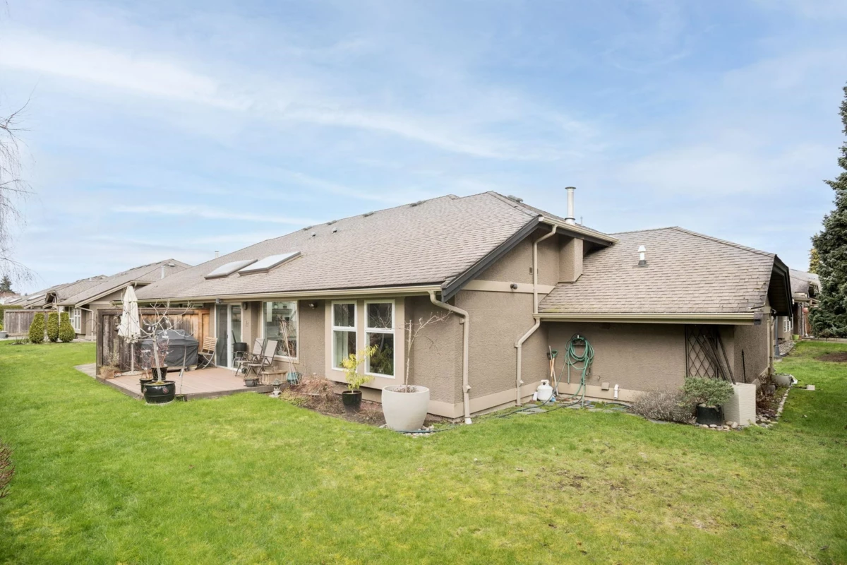 Mudroom Photo of 31 12880 Railway Avenue, Richmond, BC