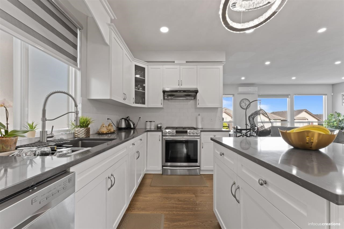 Bedroom 3 Photo of 5662 148 Street, Surrey, BC