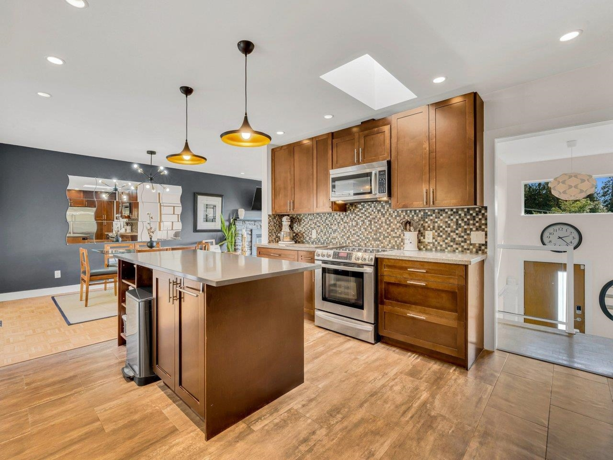 Bedroom 4 Photo of 1837 Larson Road, North Vancouver, BC