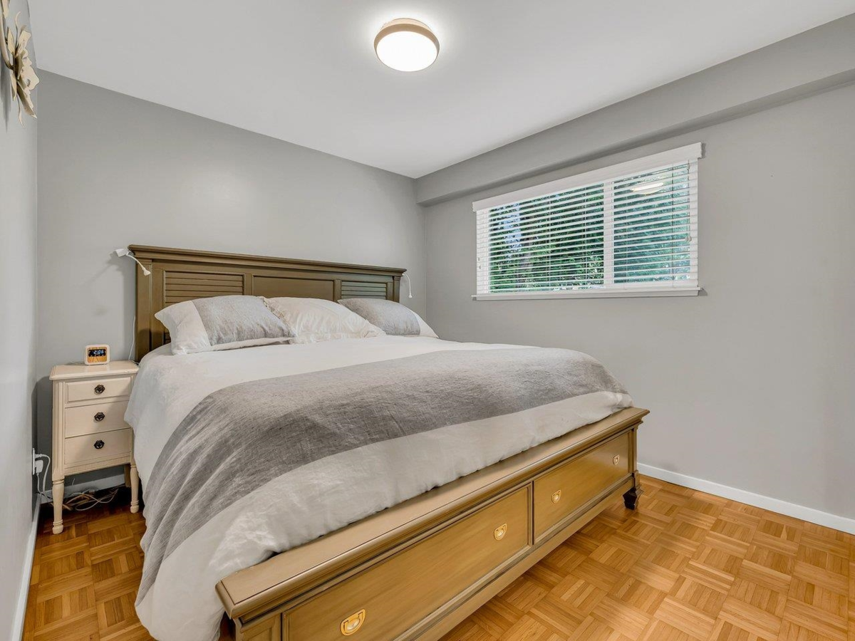 Loft / Bonus Room Photo of 1837 Larson Road, North Vancouver, BC