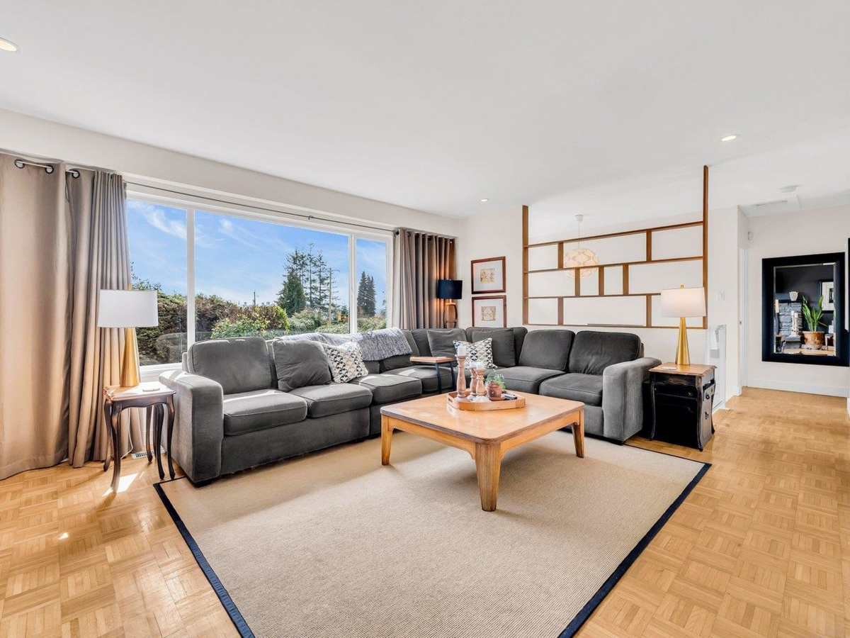 Primary Bedroom Photo of 1837 Larson Road, North Vancouver, BC