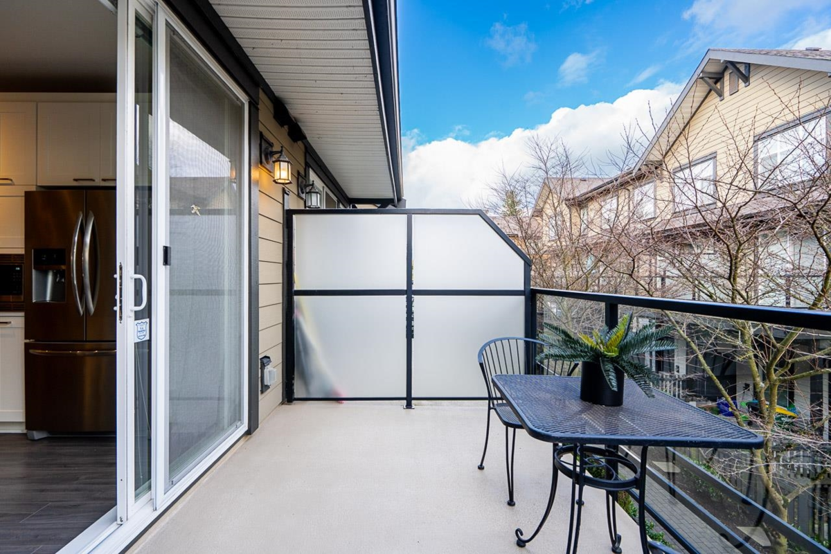 Hot Tub / Spa Photo of 27 6088 Beresford Street, Burnaby, BC