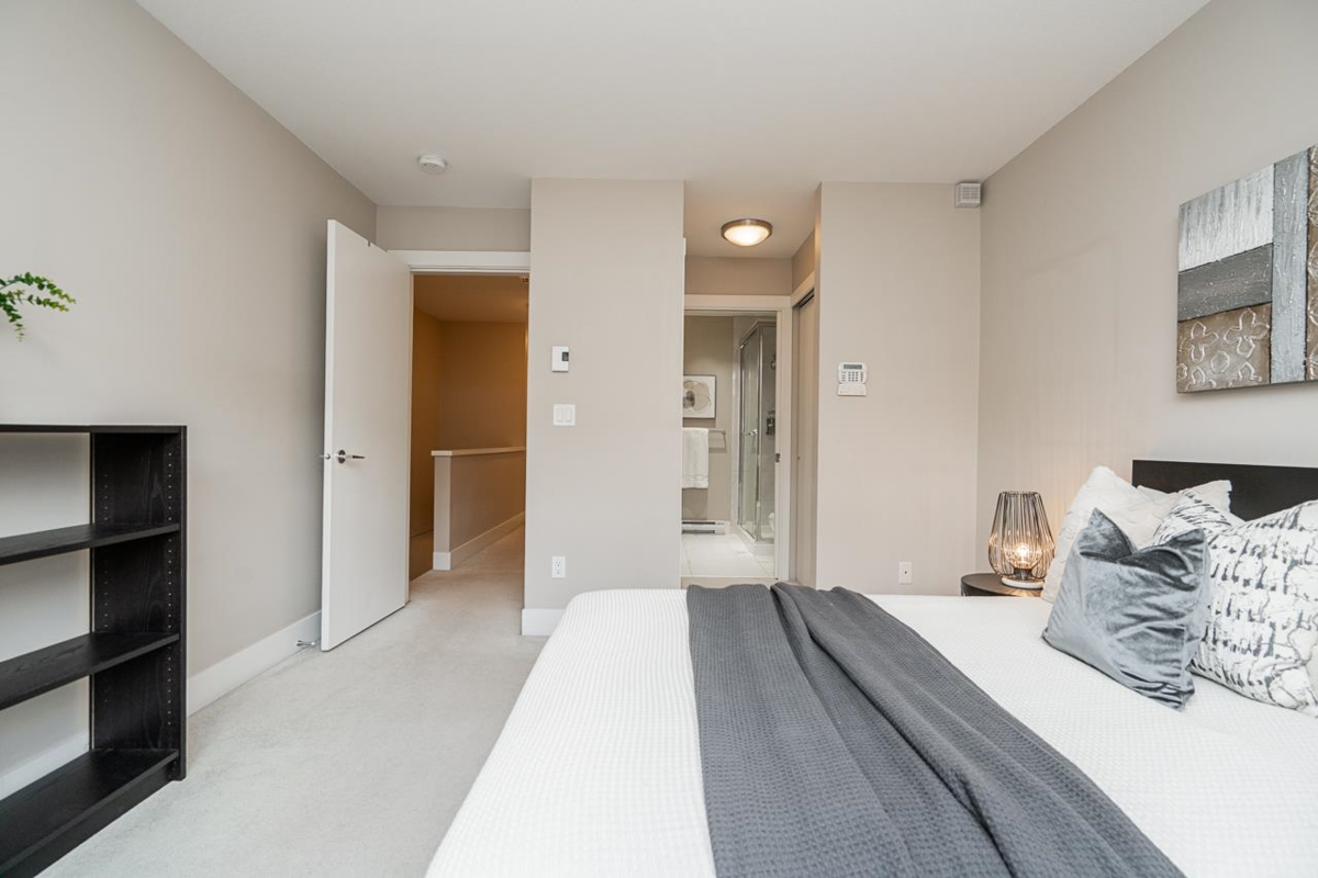 Mudroom Photo of 27 6088 Beresford Street, Burnaby, BC