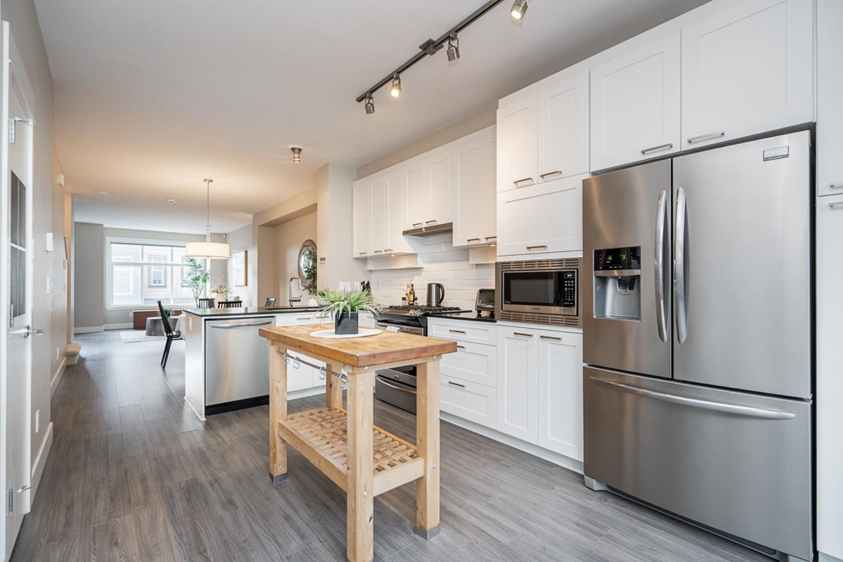 Office / Den Photo of 27 6088 Beresford Street, Burnaby, BC