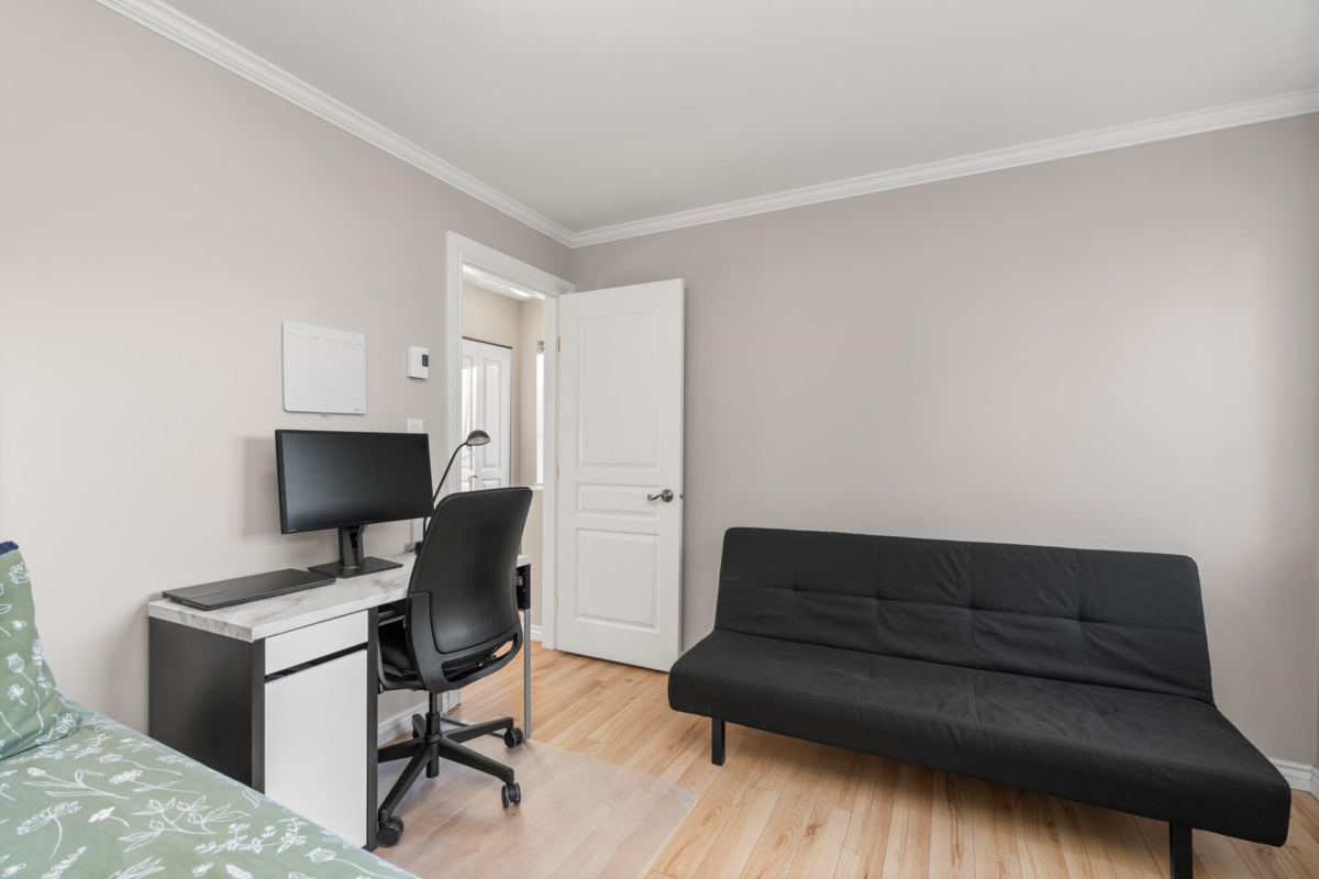 Staircase Photo of 59 12449 191 Street, Pitt Meadows, BC