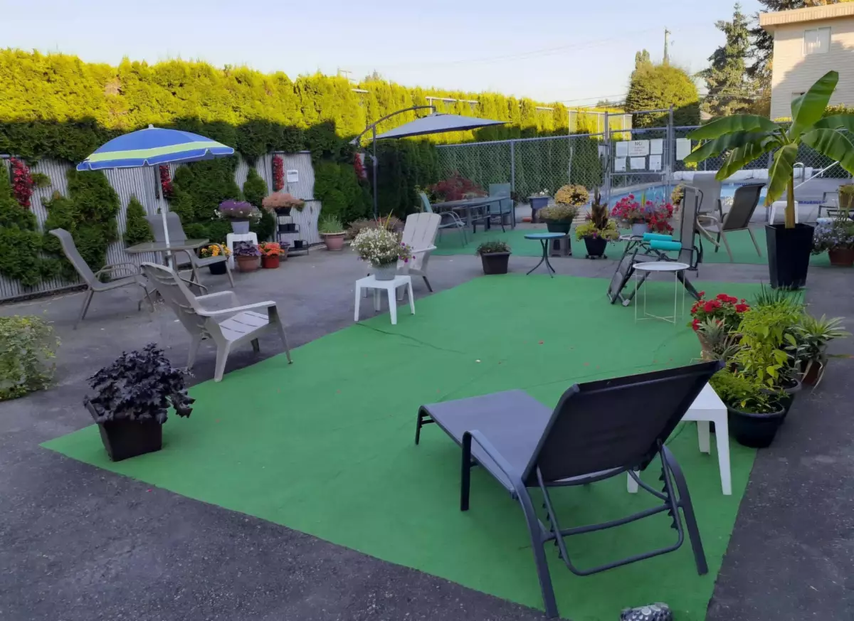 Backyard Photo of 325 11806 88 Avenue, Delta, BC