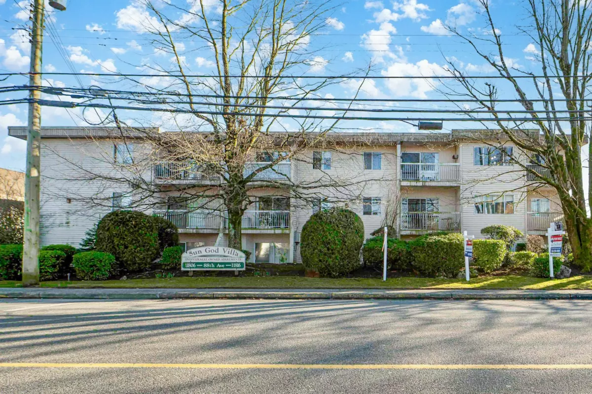 Mudroom Photo of 325 11806 88 Avenue, Delta, BC