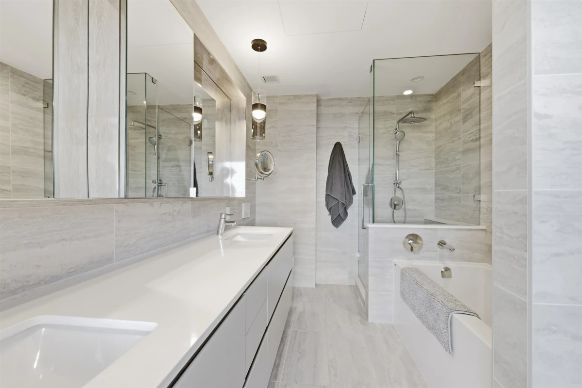 Loft / Bonus Room Photo of 1103 1526 Finlay Street, White Rock, BC