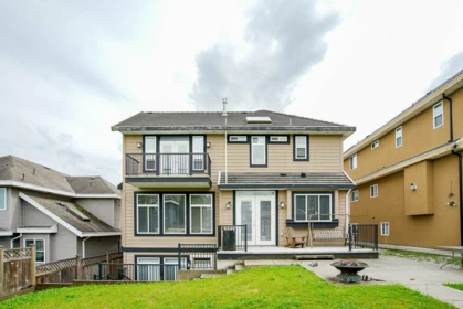 Hot Tub / Spa Photo of 15075 70a Avenue, Surrey, BC