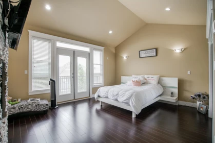 Laundry Room Photo of 15075 70a Avenue, Surrey, BC