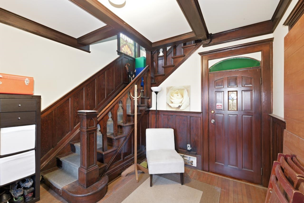 Kitchen Photo of 1758 Venables Street, Vancouver, BC