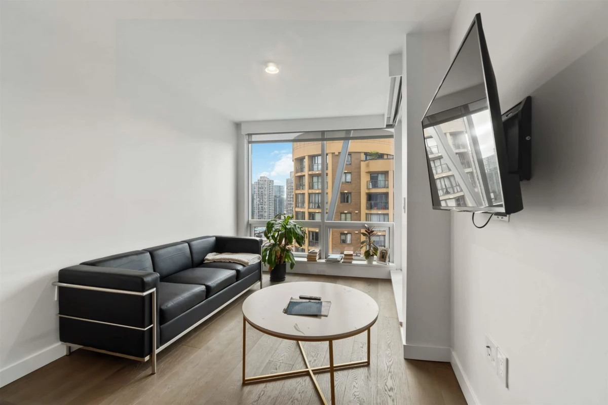 Bedroom 4 Photo of 1305 1111 Richards Street, Vancouver, BC