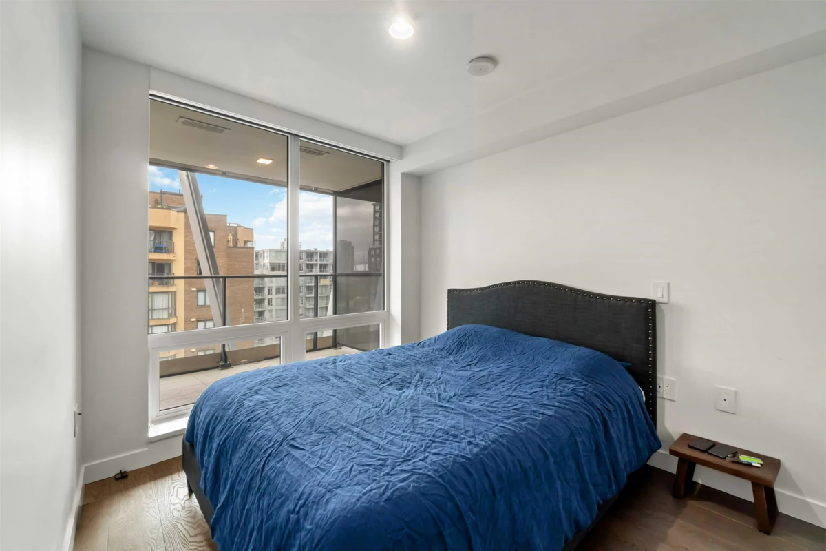 Loft / Bonus Room Photo of 1305 1111 Richards Street, Vancouver, BC