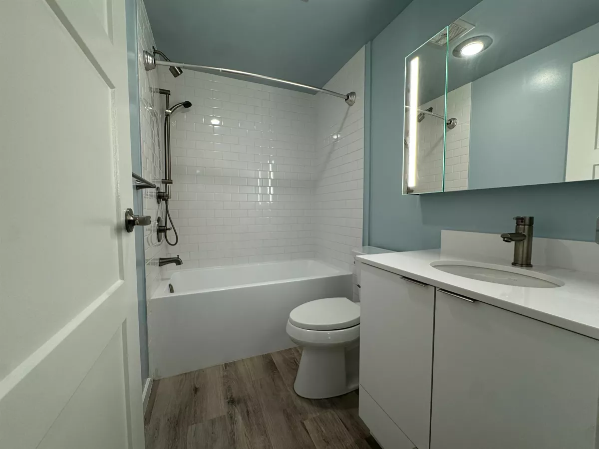 Kitchen Photo of 124 11806 88 Avenue, Delta, BC