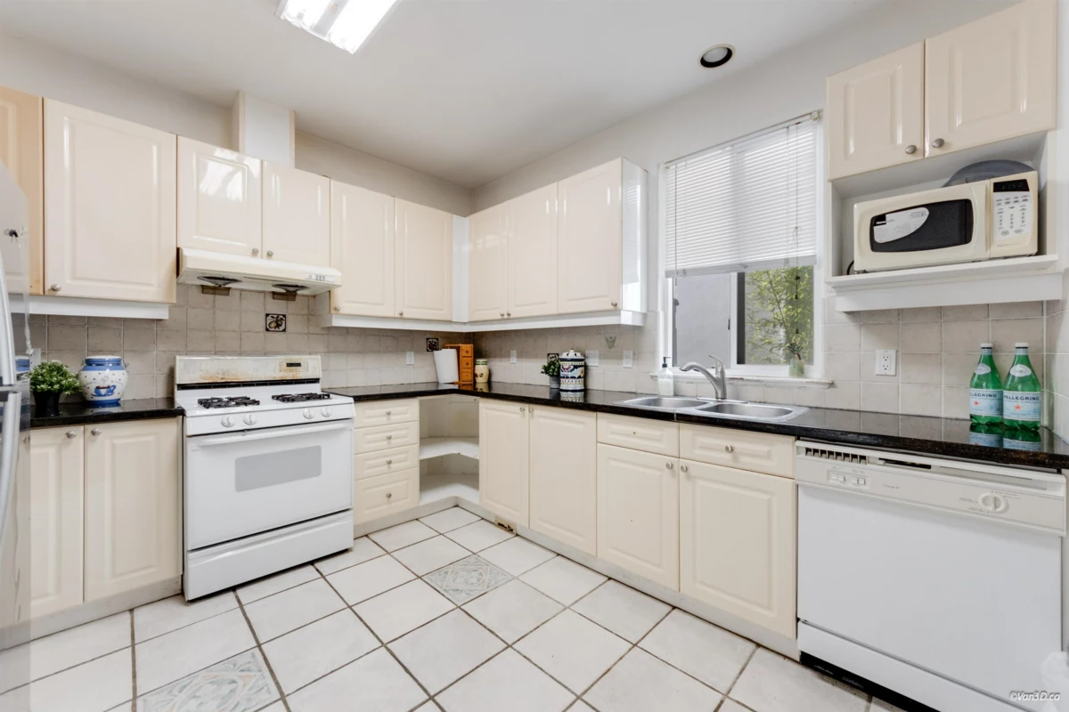 Pantry Photo of 5177 Carson Street, Burnaby, BC