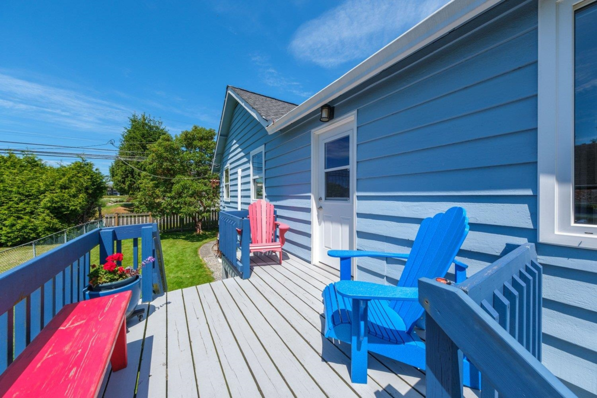 Hallway Photo of 4412 W River Road, Delta, BC