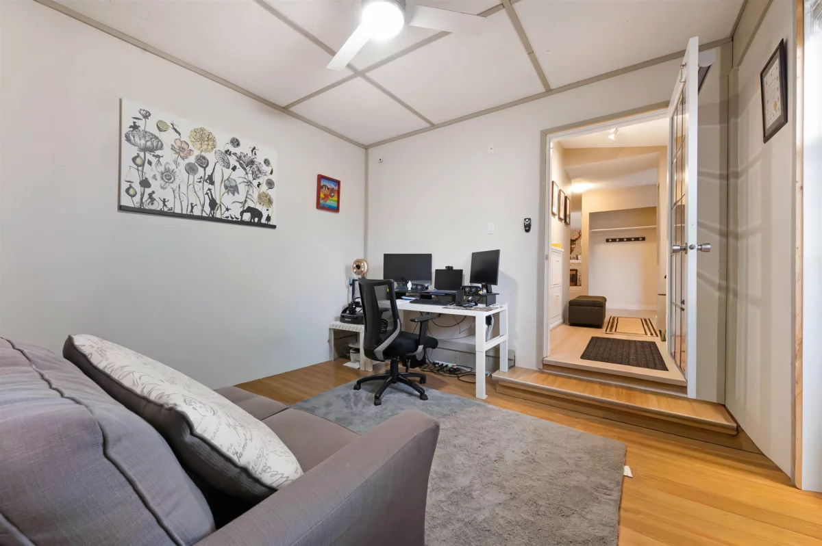 Family Room Photo of 30 46689 First Avenue, Chilliwack, BC