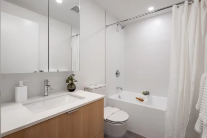 Primary Bedroom Photo of 3106 318 Alderson Avenue, Coquitlam, BC