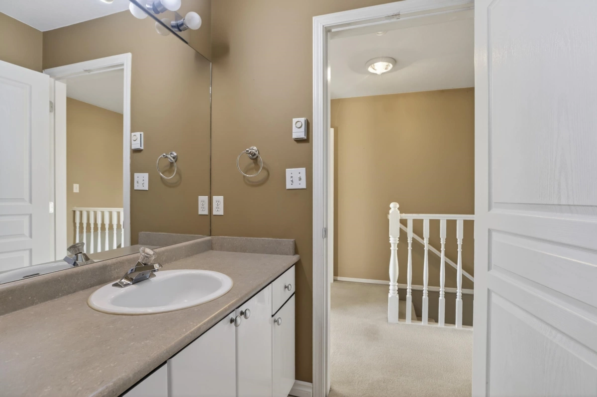 Loft / Bonus Room Photo of 45 15488 101a Avenue, Surrey, BC