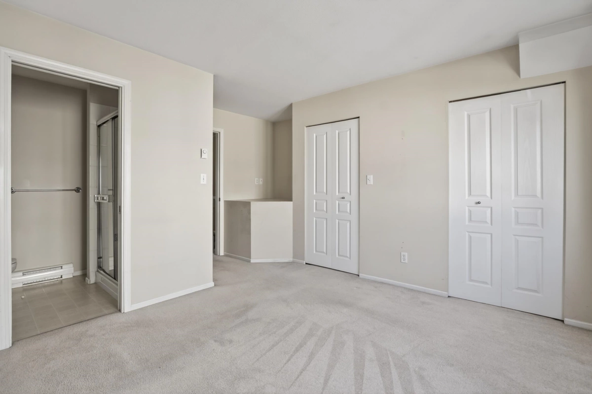 Mudroom Photo of 45 15488 101a Avenue, Surrey, BC