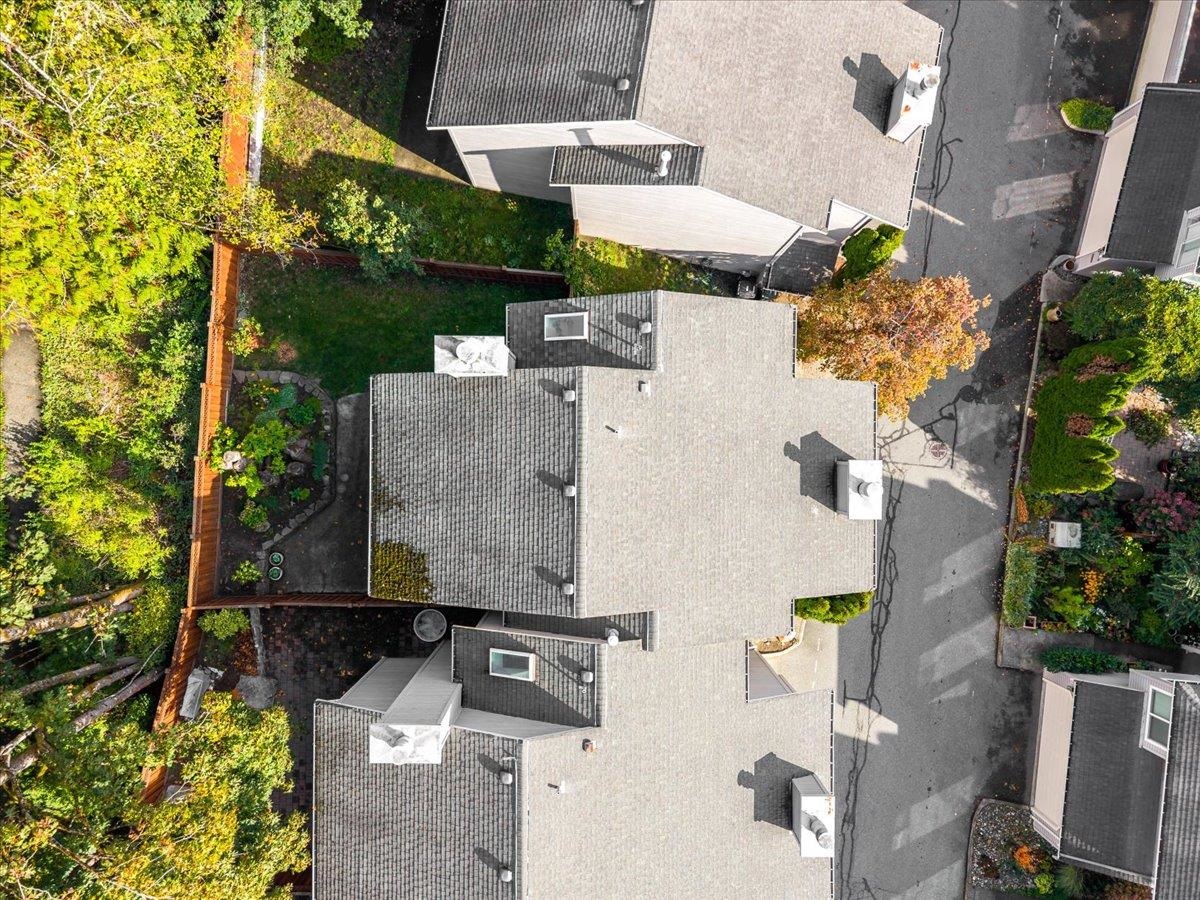 Swimming Pool Photo of 3649 Brahms Avenue, Vancouver, BC