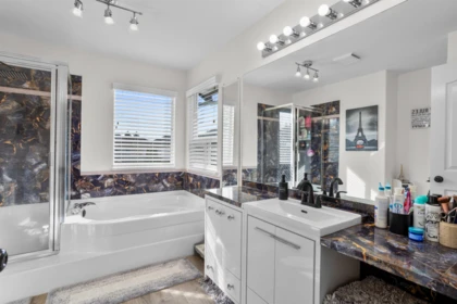 Laundry Room Photo of 1288 Riverside Drive, Port Coquitlam, BC