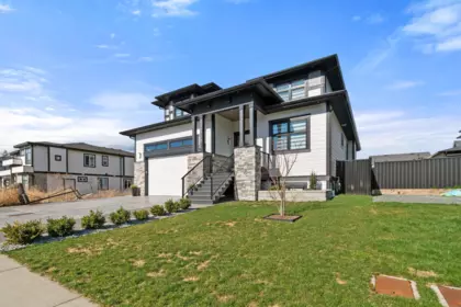 32739 Cunnigham Avenue, Mission, BC, Mission — Single Family Residence for sale