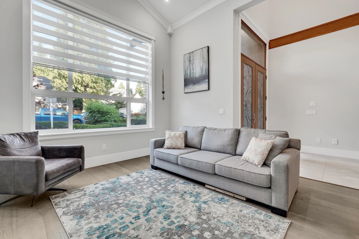 Family Room Photo of 2285 124 Street, Surrey, BC