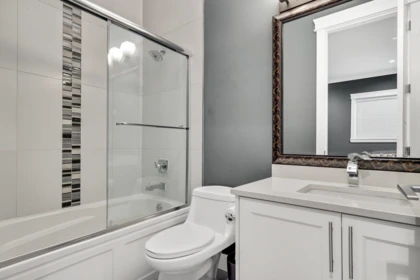 Walk-In Closet Photo of 2285 124 Street, Surrey, BC