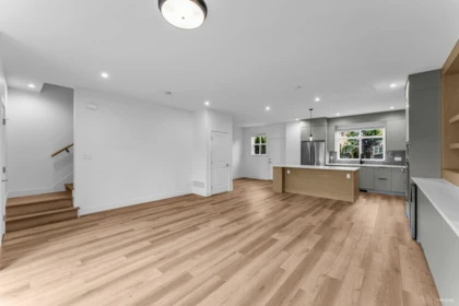 21 10488 124 Street, Surrey, BC, Surrey — Townhouse for sale