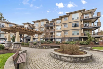 321 2565 Campbell Avenue, Abbotsford, BC, Abbotsford — Apartment/Condo for sale