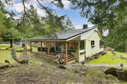 370 Campbell Bay Road, Mayne Island, BC, Pender Island — 2 bed single family residence for sale