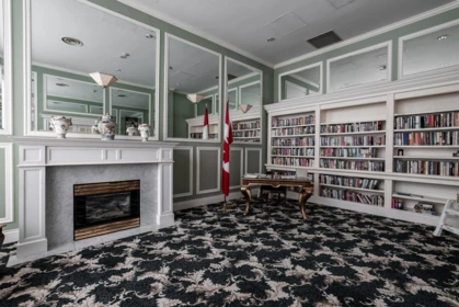 Entry Foyer Photo of 509 1327 E Keith Road, North Vancouver, BC