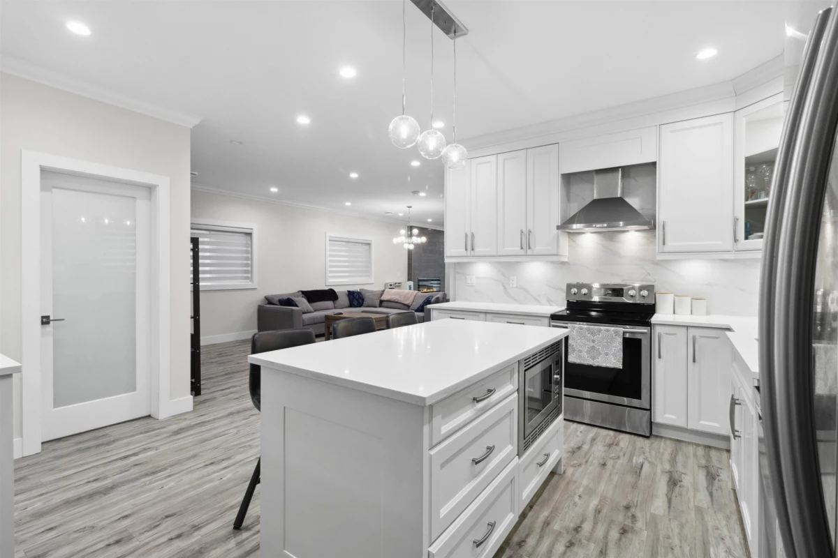 Dining Area Photo of 211 Hampton Street, New Westminster, BC