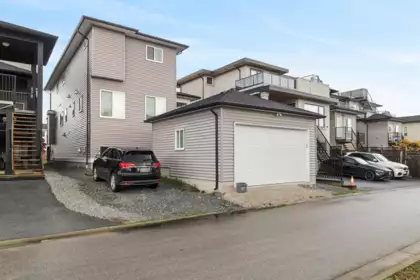 Laundry Room Photo of 211 Hampton Street, New Westminster, BC