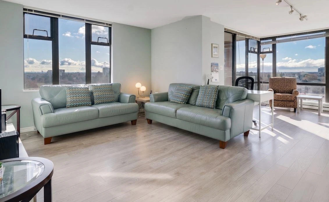 Family Room Photo of 1001 5933 Cooney Road, Richmond, BC