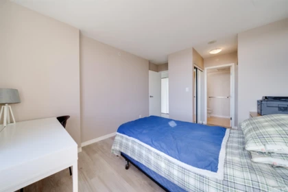 Guest Bathroom Photo of 1001 5933 Cooney Road, Richmond, BC
