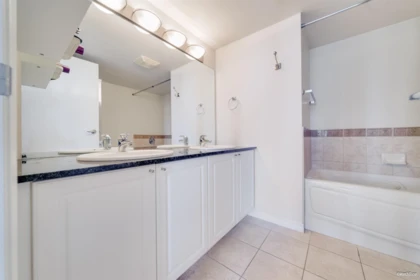 Walk-In Closet Photo of 1001 5933 Cooney Road, Richmond, BC