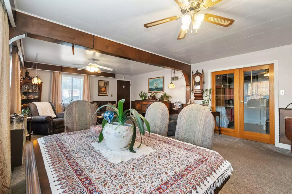 Dining Area Photo of 6994 Cheam Avenue, Agassiz, BC
