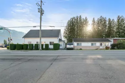 Laundry Room Photo of 6994 Cheam Avenue, Agassiz, BC