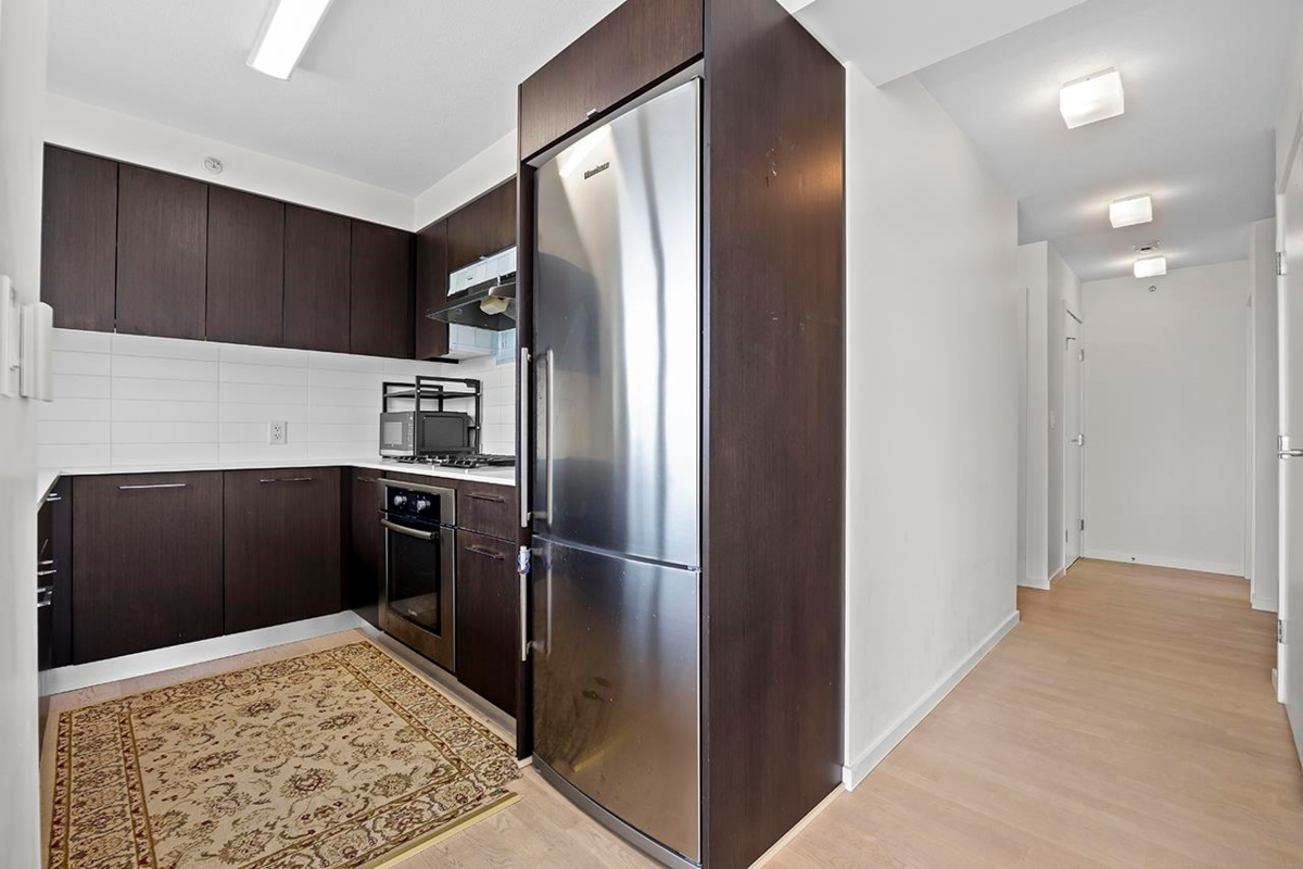 Family Room Photo of 1005 7979 Firbridge Way, Richmond, BC