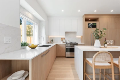 2 2750 W 19th Avenue, Vancouver, BC, Vancouver — Half Duplex for sale