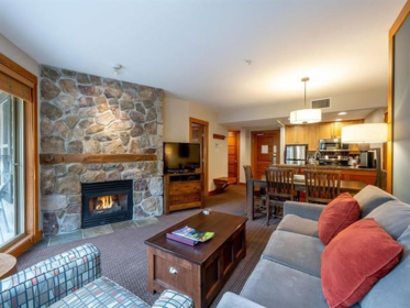 228B 2036 London Lane, Whistler, BC, Whistler — Apartment/Condo for sale