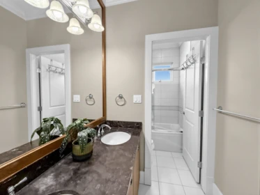 Hot Tub / Spa Photo of 4009 W 11th Avenue, Vancouver, BC