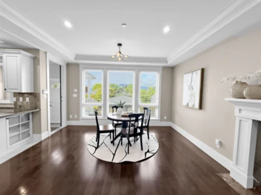 Powder Room Photo of 4009 W 11th Avenue, Vancouver, BC