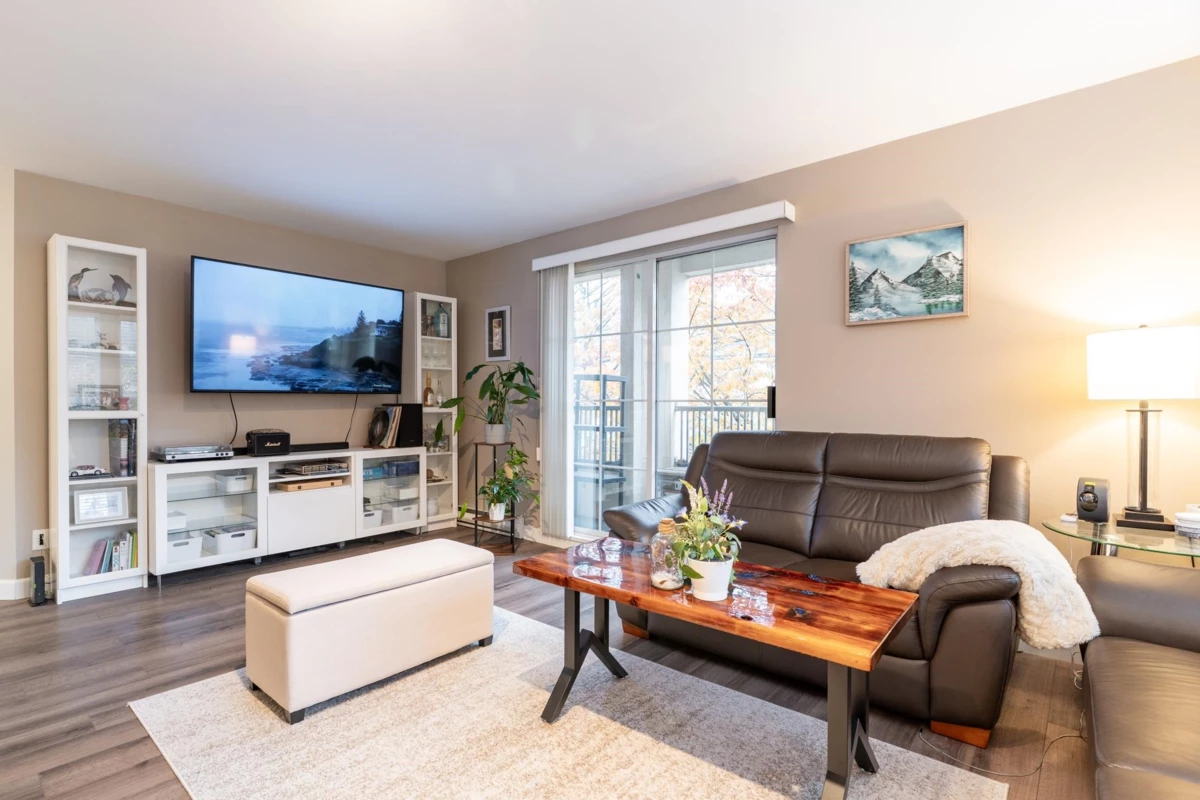 Family Room Photo of 219 295 Schoolhouse Street, Coquitlam, BC